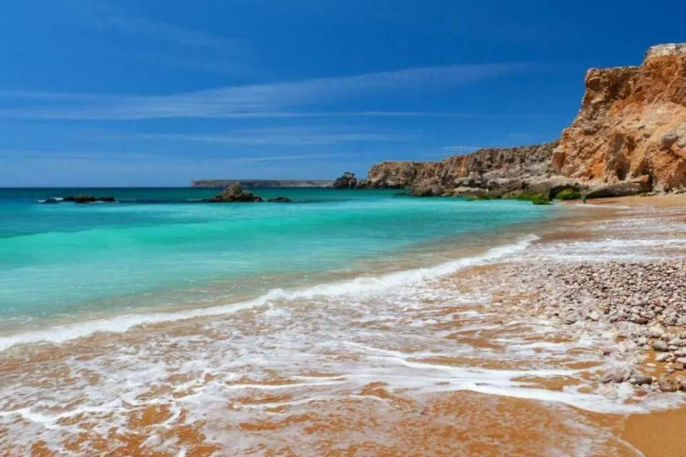 Sagres Sunny Room With Private Bathroom 300M From The Beach